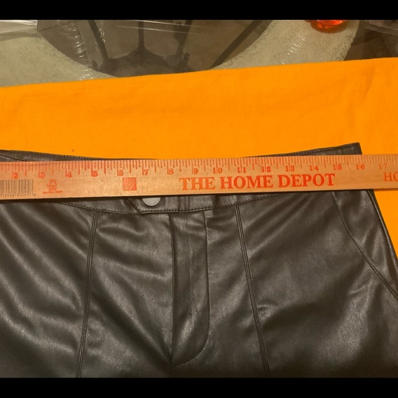 Cato Black Faux Leather Cropped Pullon Pants Size M, NWT - Picture 8 of 15